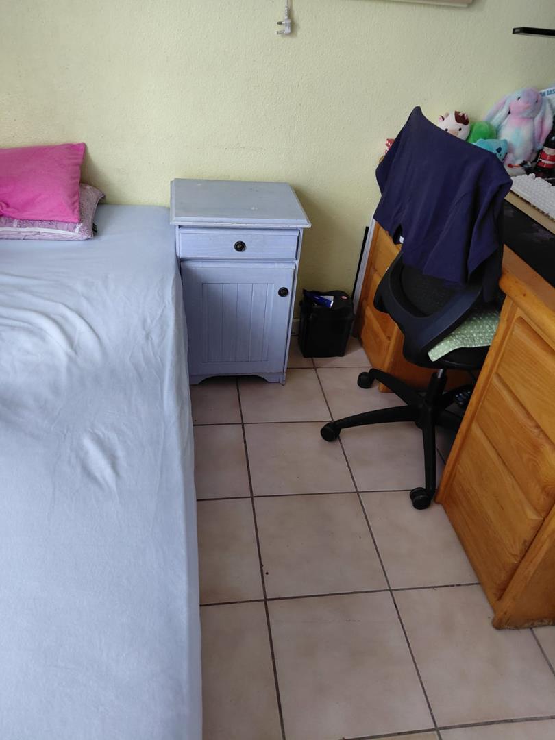 To Let 3 Bedroom Property for Rent in Loevenstein Western Cape